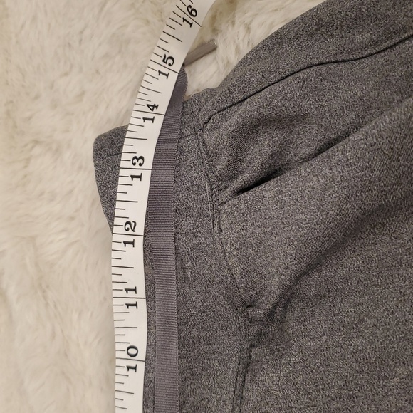 Old Navy Active Powersoft High Rise Go Dry Shorts S - Picture 6 of 8